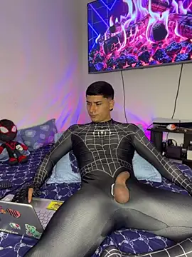 SexxxySquirterStev777 Show Webcam