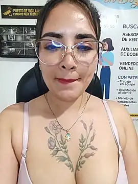 MAYE__13 – Live XXX-chat
