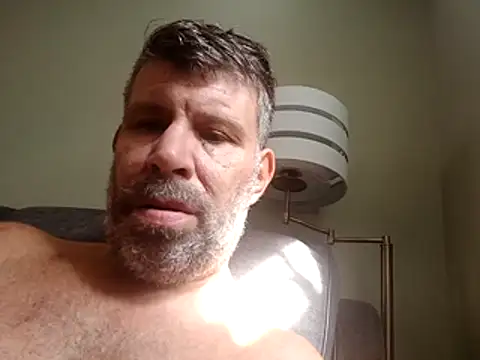 stud2512 Live XXX Chat