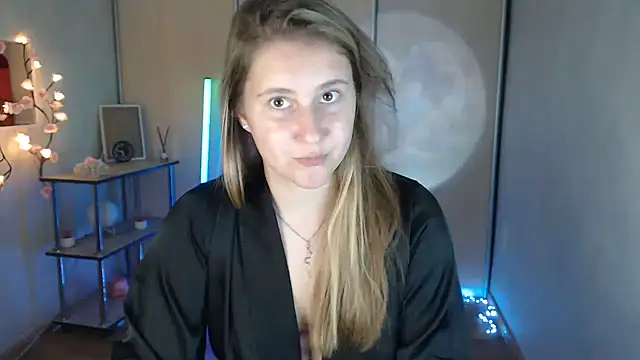 Milka_kamila 现场XXX聊天