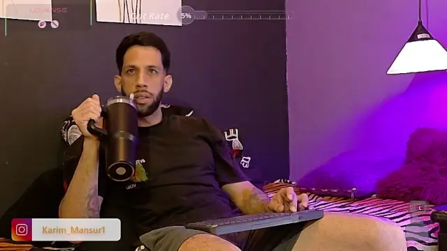 Karim_mansur Adlı Modelin Canlı XXX Sohbeti