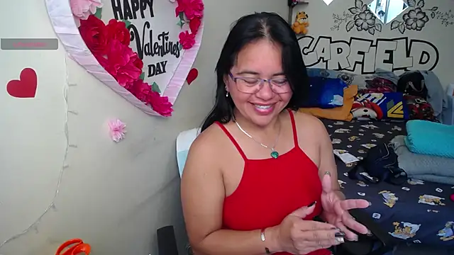Chatroom XXX en direct de Miss__kendra_