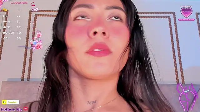 AlannaJoness 现场XXX聊天
