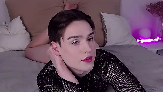RobbyCharming live XXX chat