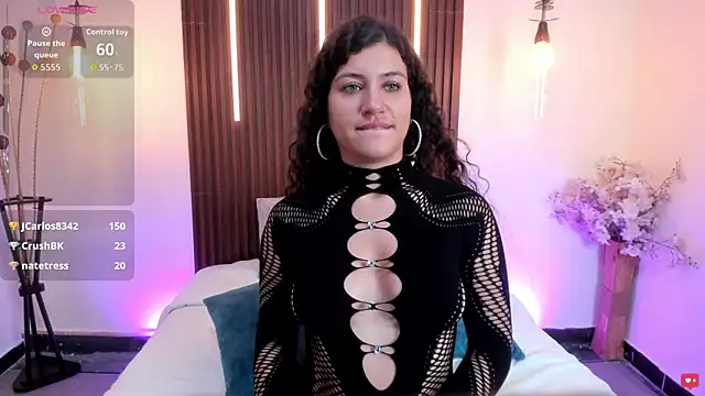 TaniaEyes Live XXX Chat