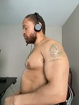 Fathero1time XXX чат на живо