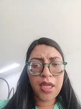 SOFI__10 Live XXX-Chat