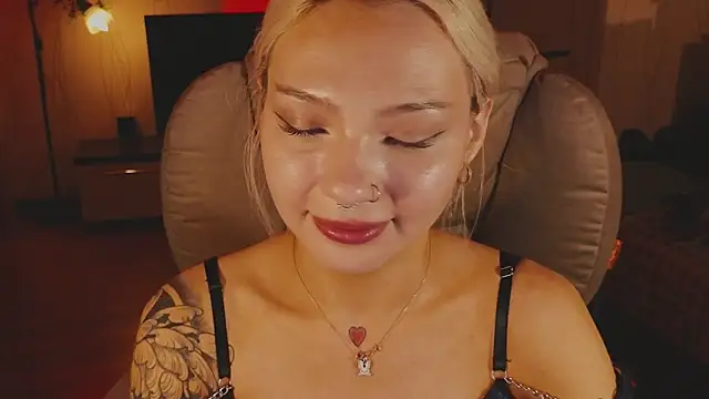 SandraBoyl's Live XXX Chat