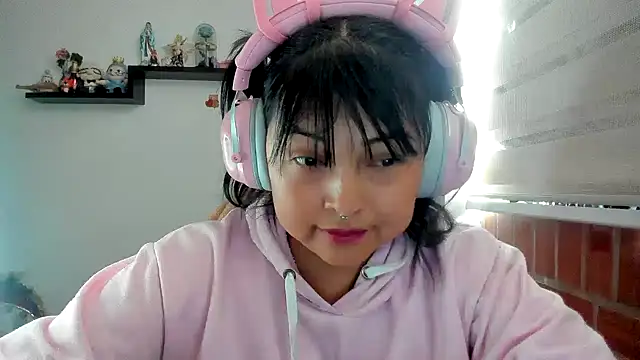Shaddycute_'s Live XXX Chat