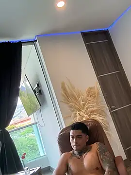 Dominiofit's Live XXX Chat