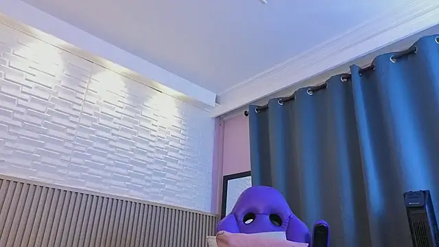 TiffanyWalk's Live XXX Chat