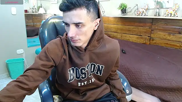 FelipeFriendly Live XXX-chat