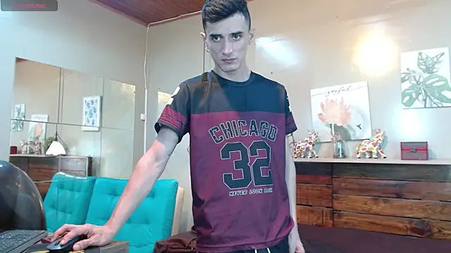 FelipeFriendlyn Live XXX chat