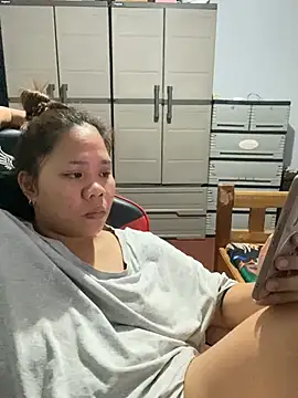 -CLARAMommy- 라이브 XXX 채팅