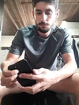 Show modela Juansilvajr na web-kameri