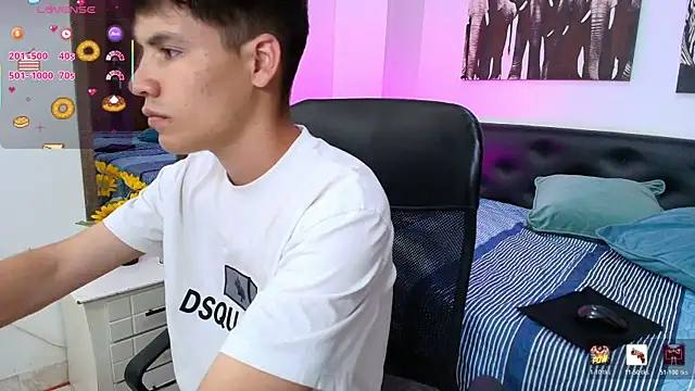 Jacob5_ élő XXX-chatje