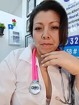 SARA_21- élő XXX-chatje