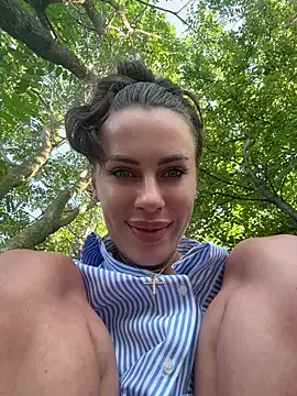 _JessyRey_ Chat XXX live