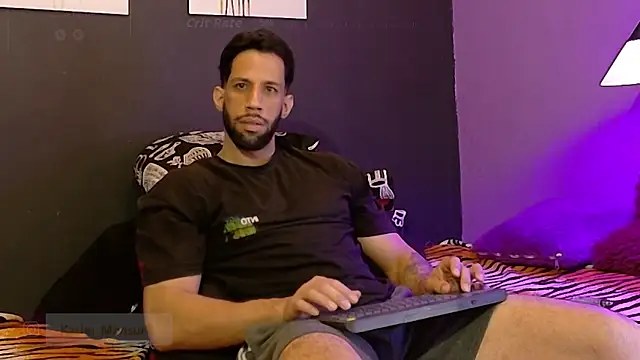 Živý XXX chat Karim_mansur