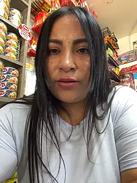 Miia_Jazmin Adlı Modelin Canlı XXX Sohbeti