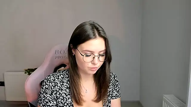 Regina_cute_ Live XXX-chat