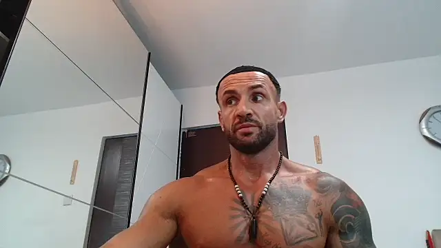 دردشة Magnificmuscles89 الجنسية المباشرة