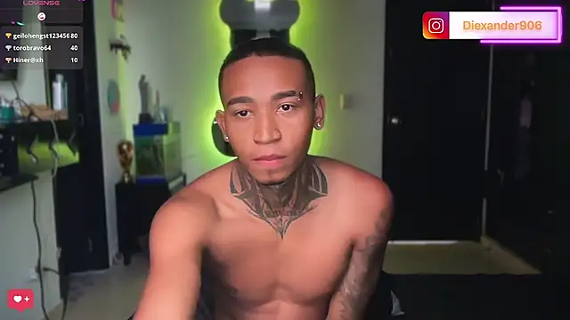 Chat XXX ao vivo de sexy_blacks_