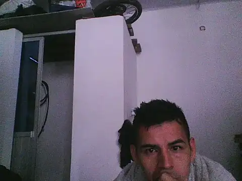 Show de yersey9305 na webcam