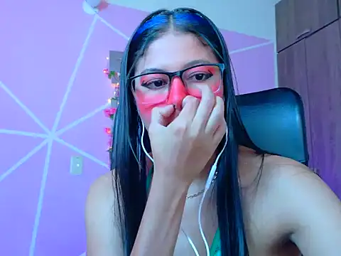 Živý XXX chat _ALLYSON18_