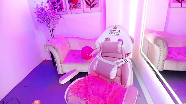 Živý XXX chat Maddie_T18