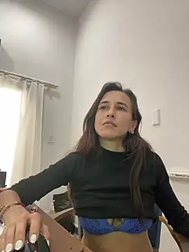 XXX chat uživo modela pili6263