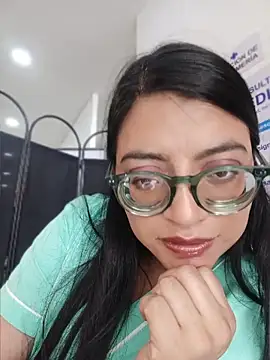 SOFI__10 Chat XXX live