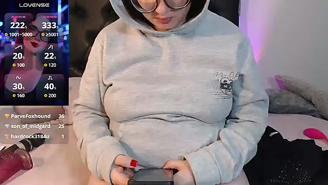 XXX chat uživo modela KrystalAdams