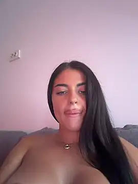 XXX chat uživo modela OlyviaDelight