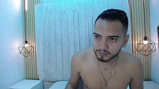 CarolinaySebas Chat XXX live