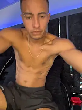 Chat +18 de willclayy ao vivo