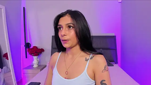 Czat XXX na żywo – lilith_petit_