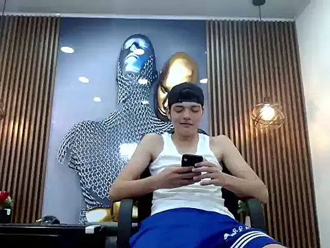 AlejoBussnek Webcamshow