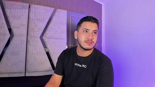 Chat +18 de Axel_grey_ ao vivo