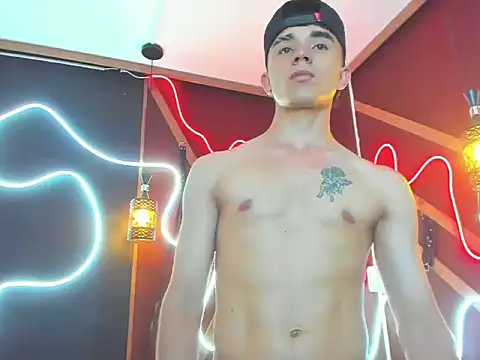MaximumSteel_ – Naživo XXX chat