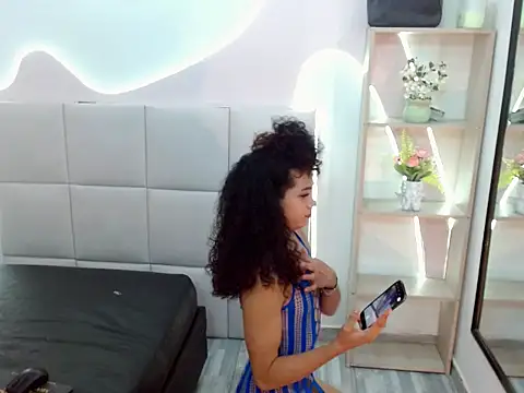 Harineff Live XXX-Chat