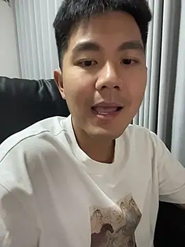 FF-520's Live XXX Chat