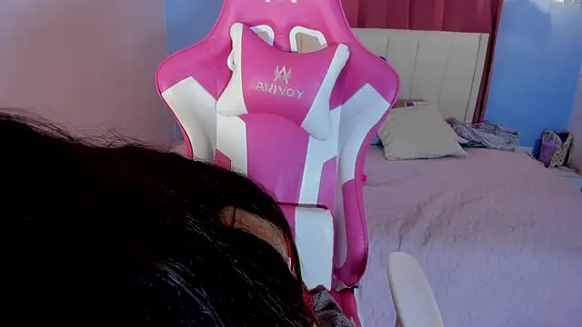 Chat +18 de Alizzon_blake ao vivo