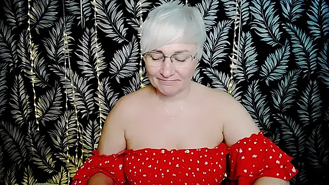 צ'אט XXX בשידור חי של Olivia_playful
