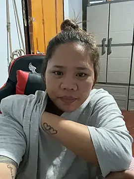 Czat XXX na żywo – -CLARAMommy-