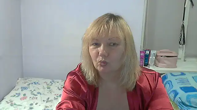 Lusi-777's Live XXX Chat