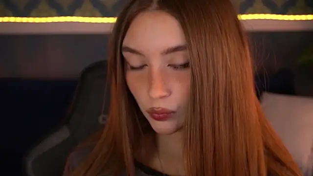 Dark_Brii's Live XXX Chat