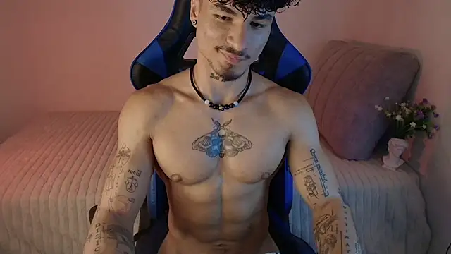Thomas_Fit1 라이브 XXX 채팅