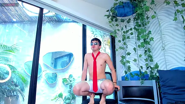 AxelStong Live XXX Chat