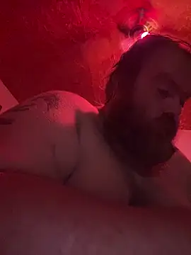 Bigfarmdaddy69 Live XXX-Chat
